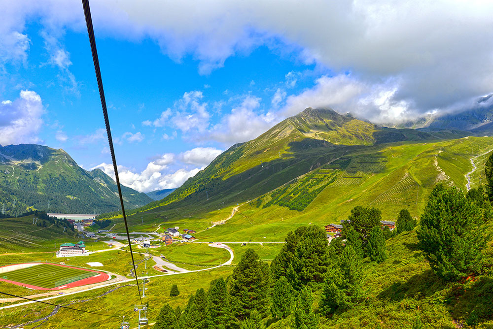 Silzer Tal aus einer Seilbahn fotografiert